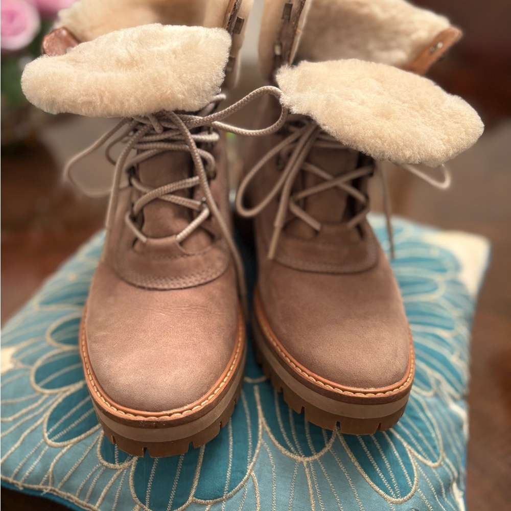 Timberland Tan Winter Boots Courmayeur Valley with Shearling